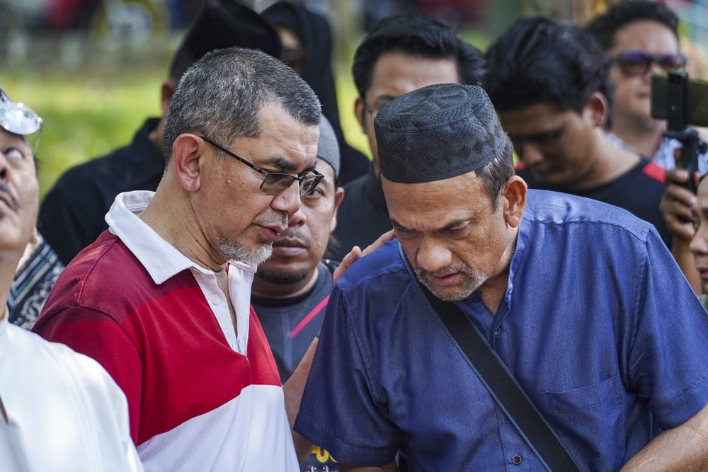 Rohana Jalil meninggal dunia, keluarga tidak puas hati. Ini puncanya. Setiap yang hidup pasti akan mati, begitu jugalah kita mendapat berita pemergian penyanyi terkenal era 80-an Rohana Jalil semalam.