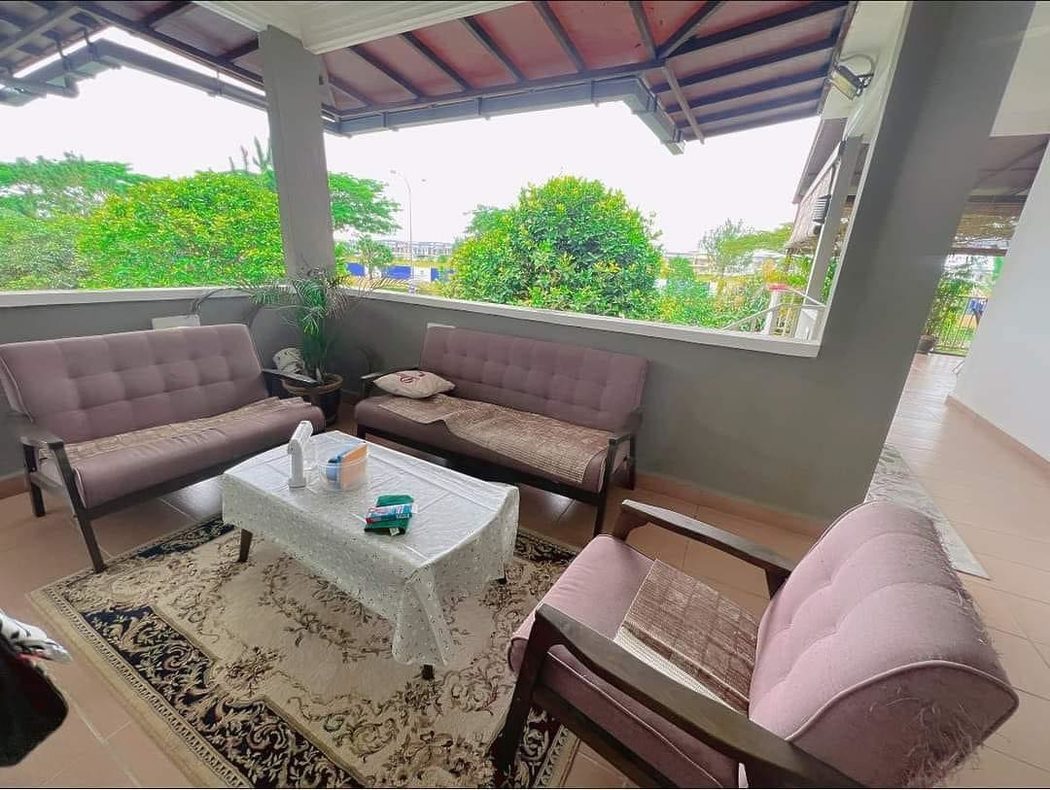 Mengapa orang kaya akhirnya mahu jual rumah, dah selesa apasal nak jual pulak, rupanya ini punca. Dulu saya pun pelik. Ingat ada masalah kewangan sebab itu ada yang nak jual. Tapi sebenarnya tidak semua nak jual rumah sebab ada masalah kewangan. Ada banyak je faktor lain.