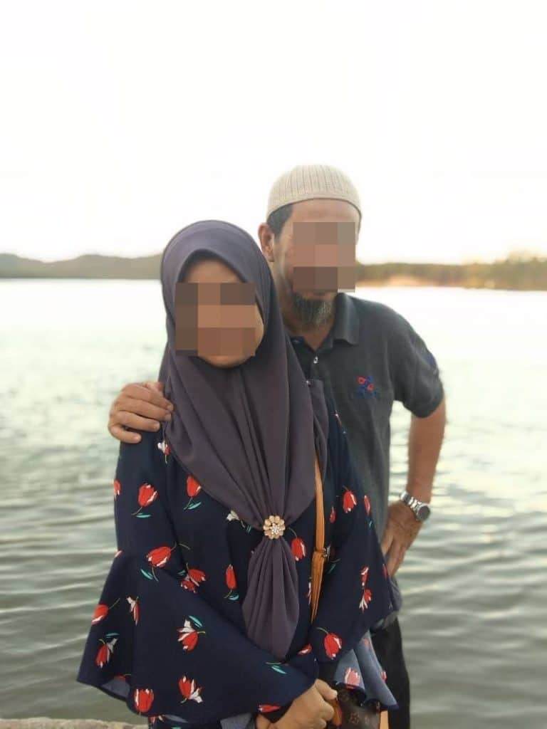 Lebai buat posting 'bod@h' nak cerai bini talak 3 bulan Ogos ini, lepas enam bulan bagi alasan akaun kena hack. Kecoh di media sosial mengenai hantaran berani mengenai seorang individu bertindak mahu menjatuhkan lafaz talak tiga terhadap isterinya sekiranya Kerajaan Perpaduan dibawah kepimpinan Perdana Menteri, Datuk Seri Anwar Ibrahim bertahan sehingga bulan Ogos 2023.