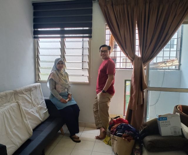 Dari apartment kecil ke rumah teres, kisah pasangan ini memang menginspirasikan