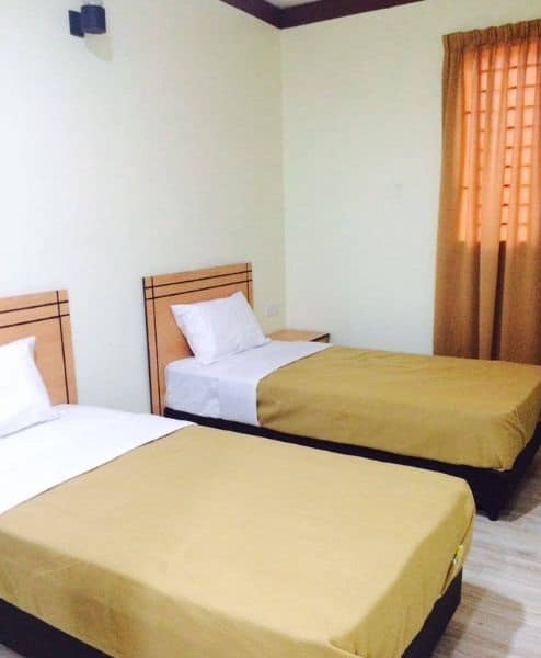 Dr Zulkifli jawab hukum pergi bercuti duduk satu rumah lelaki perempuan walaupun berlainan bilik