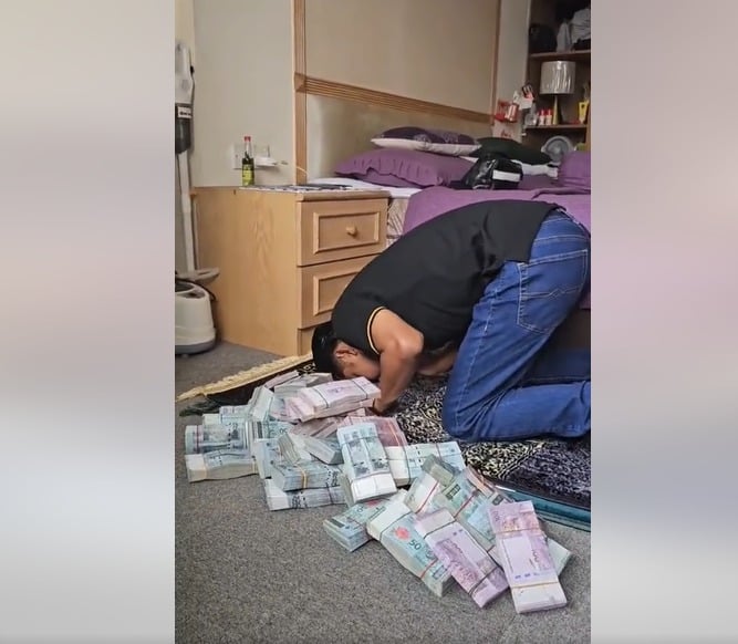 Ejen minyak lintah nak panggil LHDN tapi tak tahu cara, aksi solat lelaki ini dipersoal