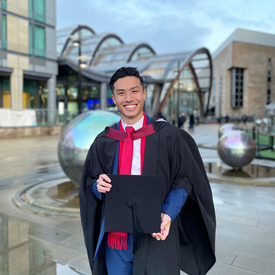 Gadis auto tawar diri nak jadi menantu Dr. Noor Hisham lepas tengok ketampanan wajah anak-anak lelaki beliau