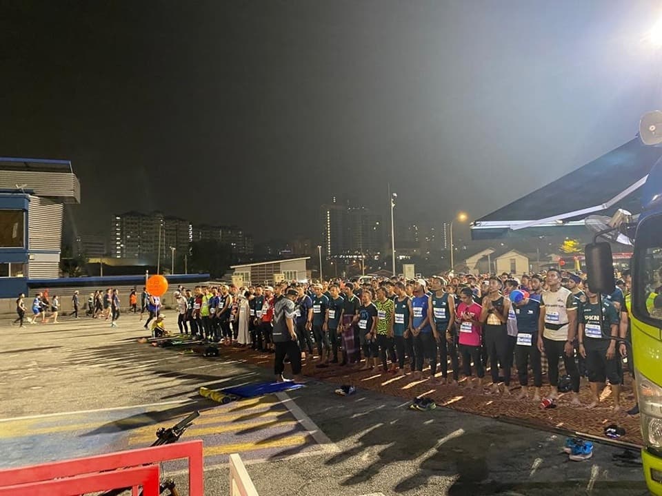 Pelari maraton KLSCM ini cerita ramai solat Subuh, rupanya dulu susah tengok orang solat atas jalan 