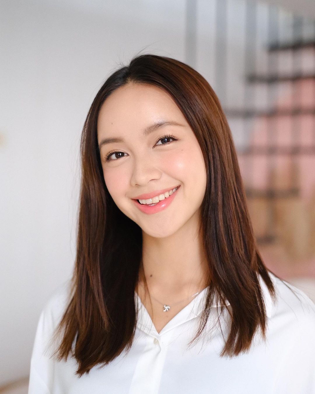 Siapa Nuha dalam drama "Autumn In My Heart" versi Malaysia? Kenali Tracie Sinidol iras Mira Filzah ini