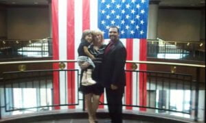 Suka-intip-ibu-dan-ayah-angkat-sedang-tidur-waktu-malam 01