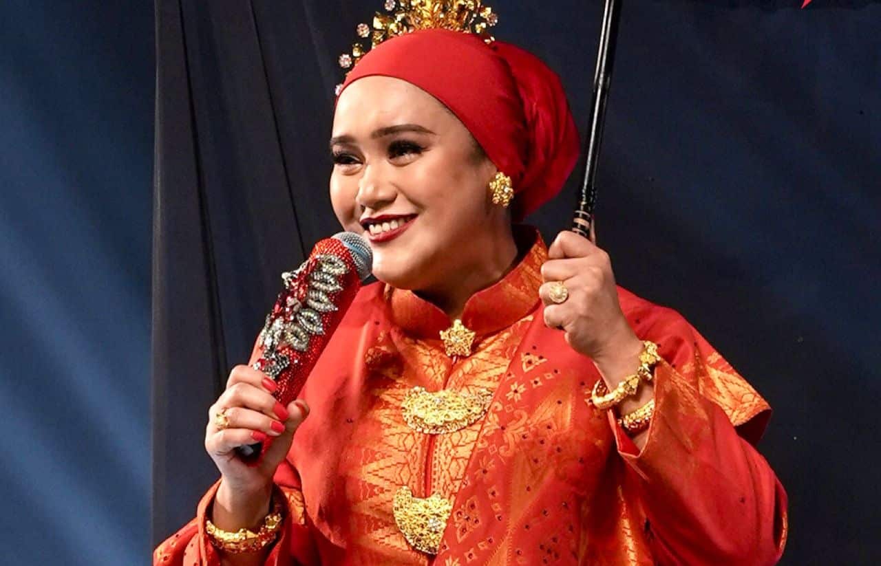 Dah lebih setahun rupanya kena penyakit 'misteri', ini 2 cara Azharina hidup macam biasa
