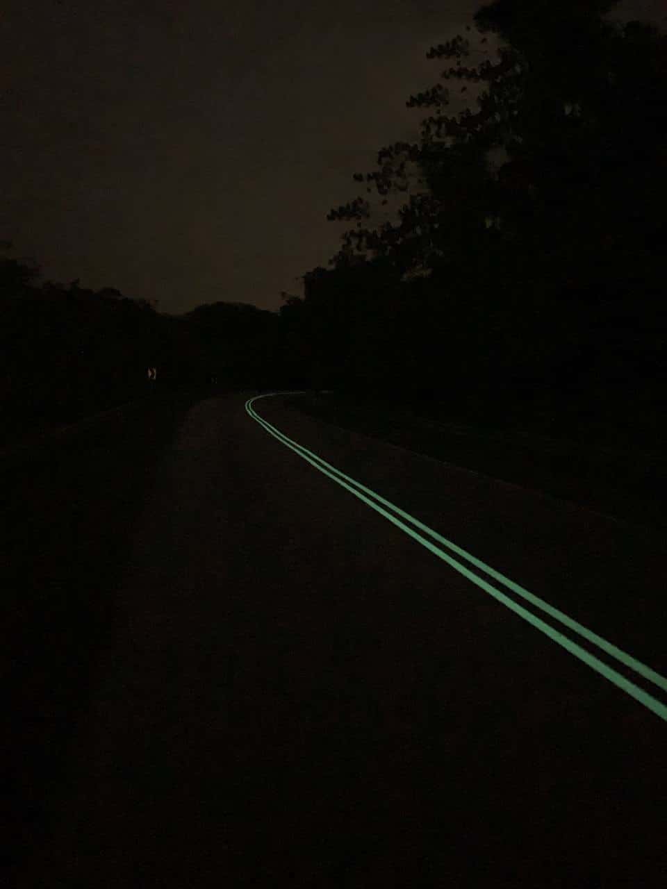 Jalan bercahaya dalam gelap pertama dah ada di Malaysia, jangan terkejut, ini koordinatnya