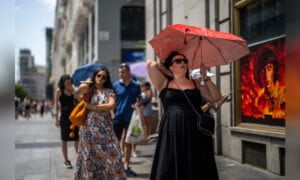 Jangan-lupa-2023-tahun-paling-panas-dalam-sejarah-manusia,-ketahui-13-fakta-isu-pemanasan-global 01