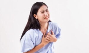 Sakit-dada-semasa-tidur-rupanya-'signal',-doktor-ini-dedah-pesakit-jantung-dah-ramai-hinggap-anak-muda 01