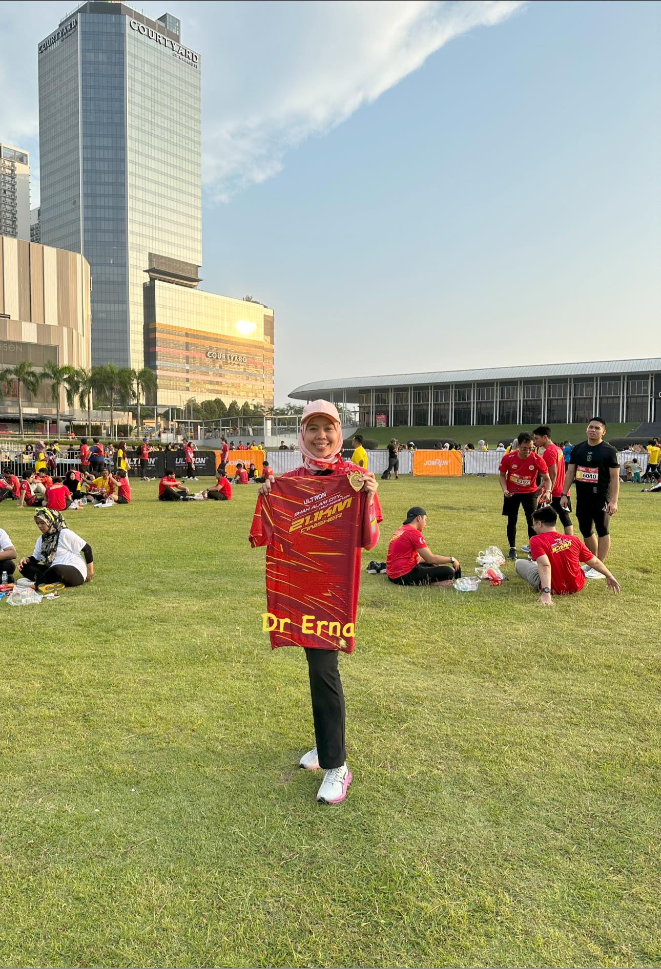 'Lari aje, hidup kan macam tu' - Doktor ini kongsi rahsia mudah detoks diri