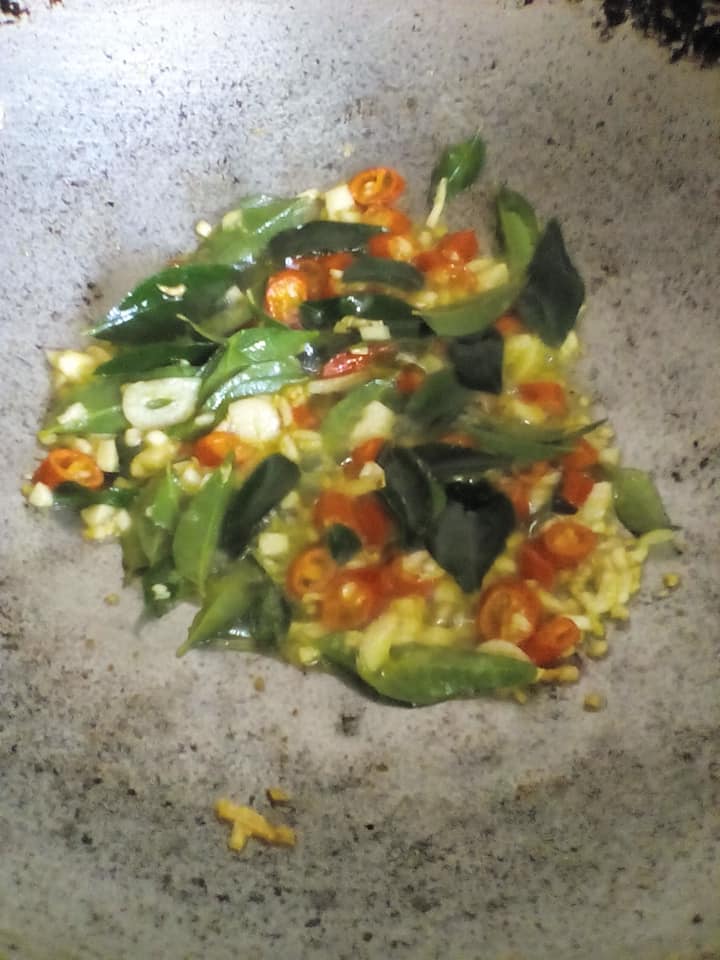 Nak ayam buttermilk sedap macam di restoran? Wajib taruh sesudu kecil perahan jus ini