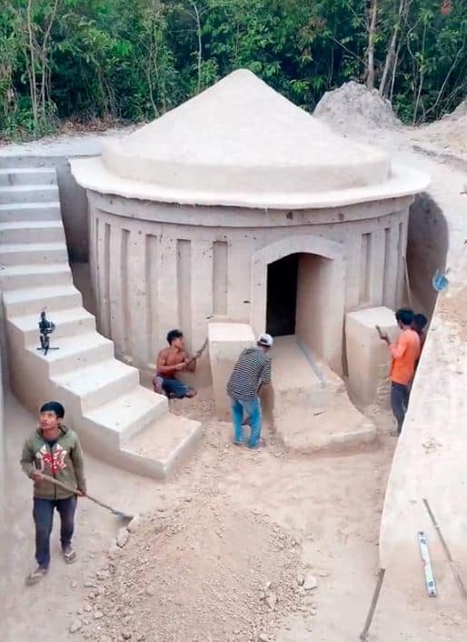 Tipah tertipu, ini realiti sebenar content orang primitif bina banglo dalam hutan