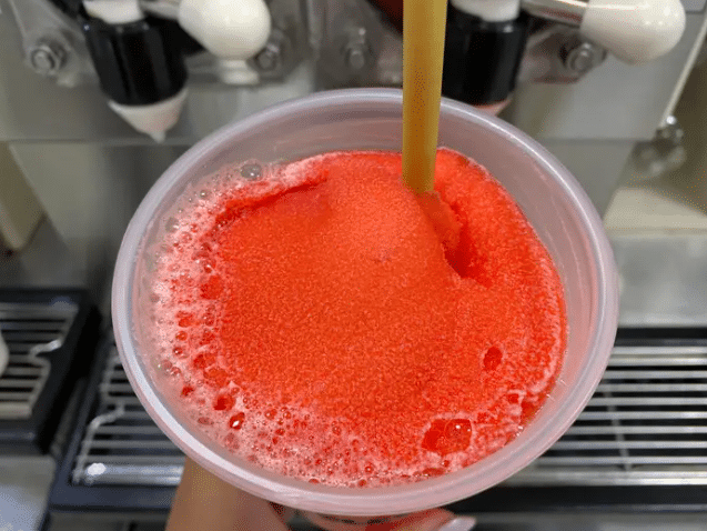 "Anak hampir maut" - Dijual dengan harga yang murah, minuman 'slushy' sebenarnya...