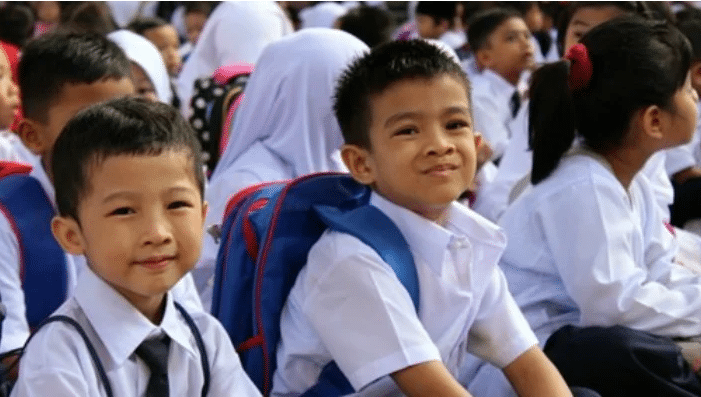 Anak nak start sekolah? Ibu bapa perlu baca ini elak memudaratkan anak-anak