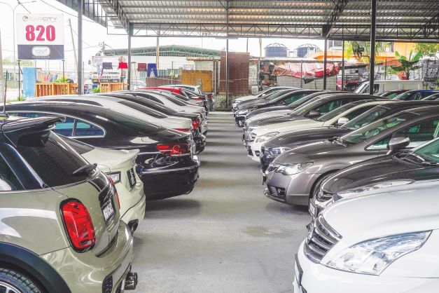 Nak beli kereta second, teliti benda ini untuk tahu usia sebenar kereta, elak kena tipu