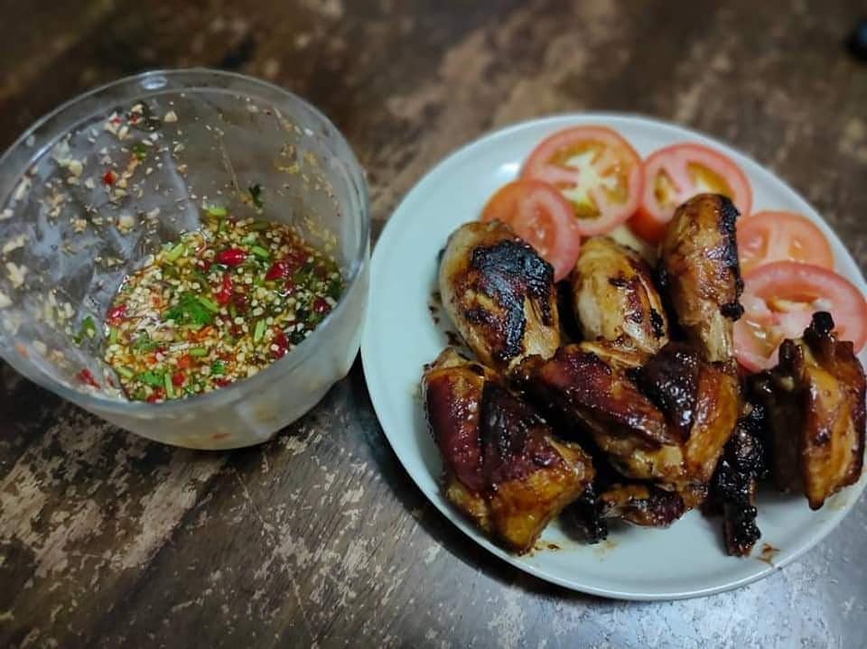Sebijik resipi Khairul Aming! Mudahnya buat ayam bakar cicah sos pedas ini