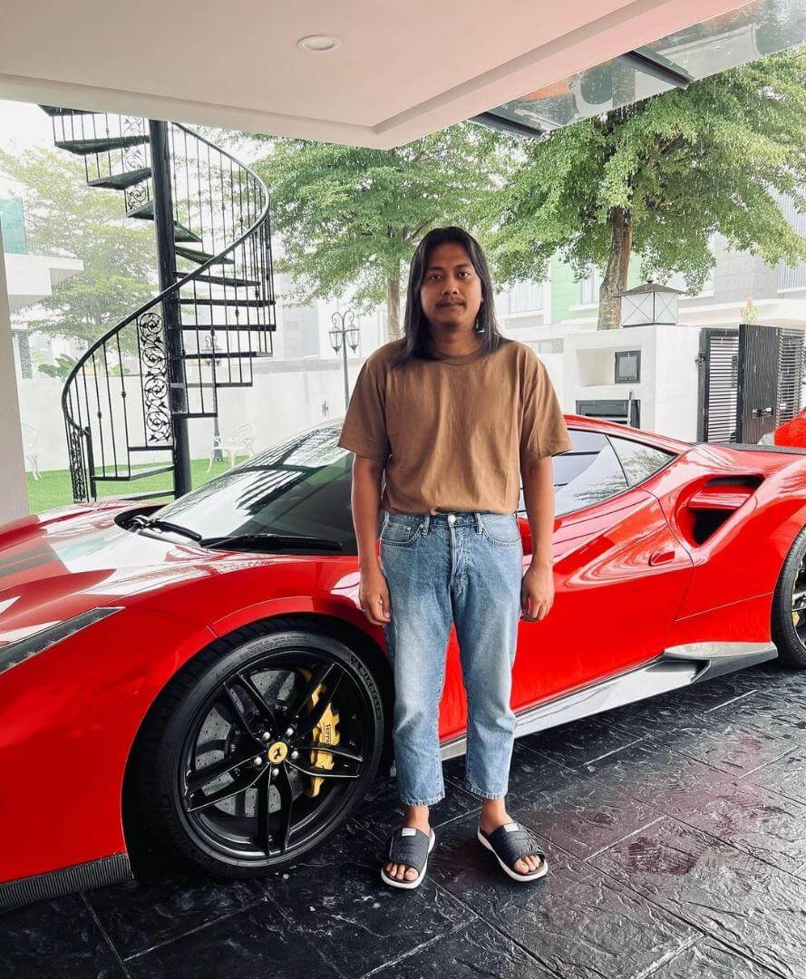 Ryan Bakeryn kongsi perjalanan hidup, guna platform media sosial kembangkan perniagaan selepas dibuang kerja