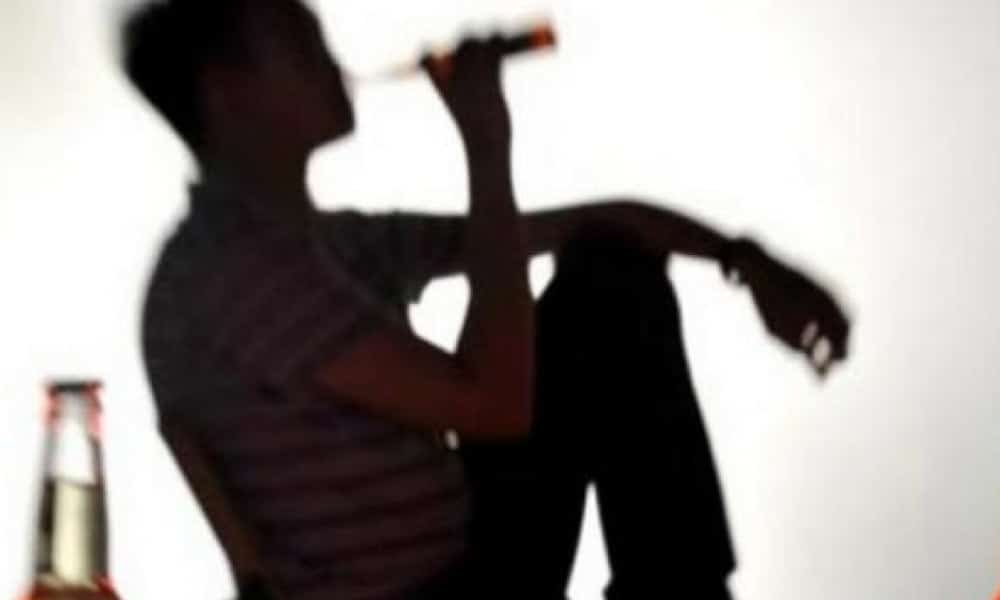 'Ustaz-ustaz yang pernah belajar di UK berapa kali minum arak?' - Tahu pula melenting bila dipersoal