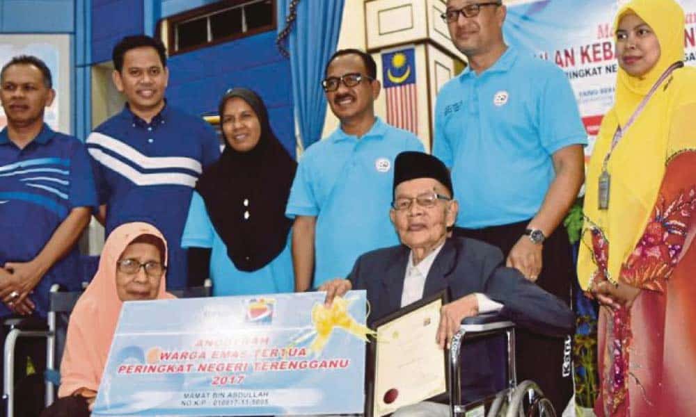 Dah lebih 100 tahun tak kena penyakit kronik, ini petua lelaki tua boleh dicontohi