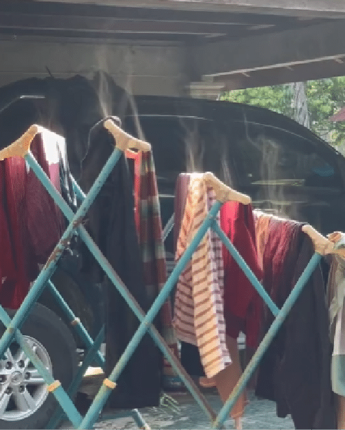 Jelas nampak 'asap' bukannya edit, itu sebab masuk tandas kena sentuh dulu air 