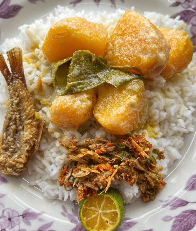 Tak cerewet bahan, ini resipi ringkas masak lemak labu. Memang terbaik!