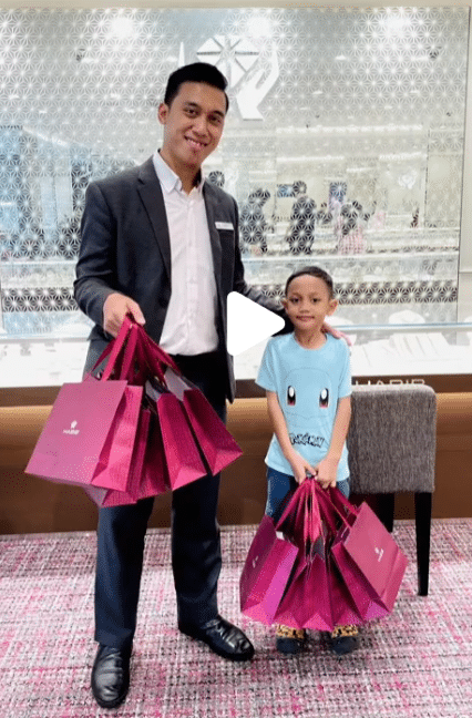 Untung 10 cikgu! Murid tahun satu bagi emas sempena Hari Guru undang reaksi netizen