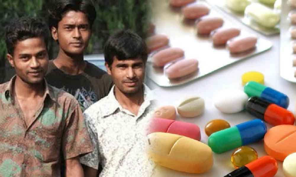 Doktor pelik kenapa buruh binaan Bangladesh ini pakar dengan jenis ubat, rupanya ahli farmasi