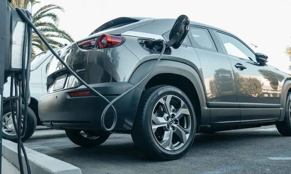 5 kelebihan kereta elektrik yang belum anda ketahui