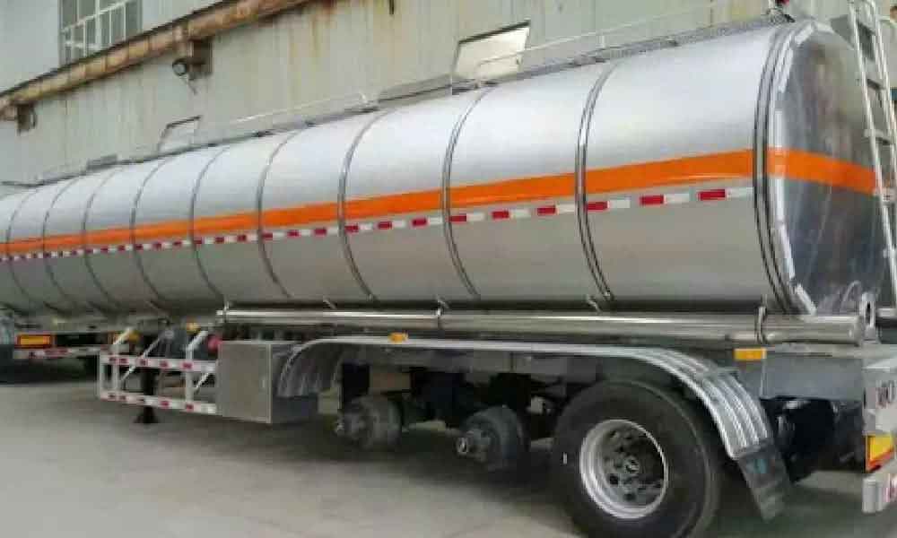 Ingatkan kosong macam tin minuman, rupanya ini bentuk sebenar tangki minyak