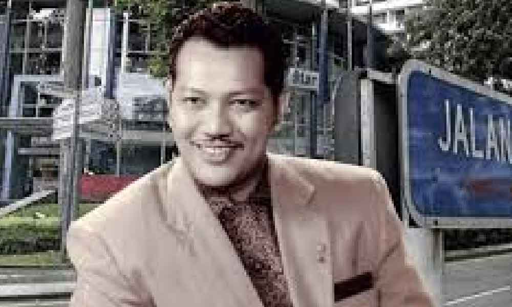 Ketika era kejatuhannya, P. Ramlee juga jatuh miskin sebelum meninggal
