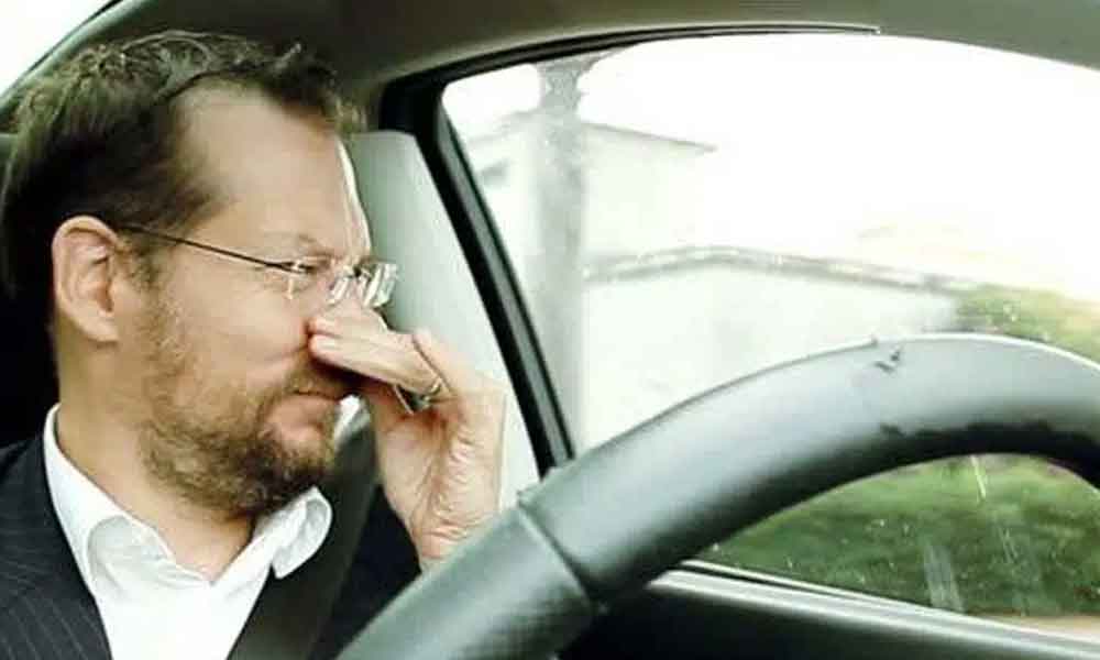 Ramai abaikan lima lubang yang ada pada kereta, jadi punca dalam kereta kepam!