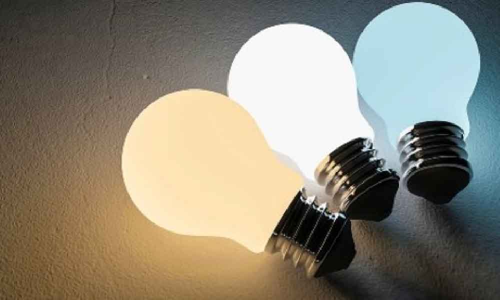 lampu bukan saja-saja ada warna kuning dan putih, arkitek dedah fungsi sebenarnya