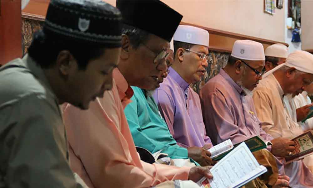 5 budaya barat yang dah jadi adat dalam bangsa Melayu, no.5 ramai buat tanpa sedar