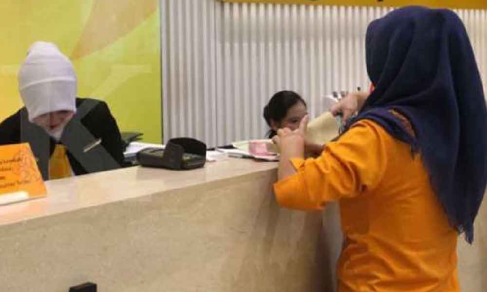 Selepas penjawat awam, pegawai bank pula bakal nikmati kenaikan gaji 9%