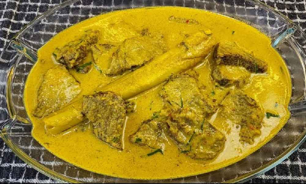 Tak perlu bersesak ke restoran viral, ini resipi daging salai masak lemak pasti jadi