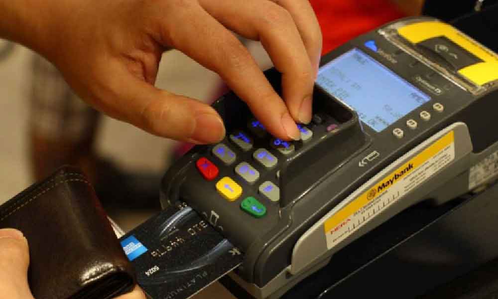 Cara nak berjoli dengan bijak... cuba ikut formula ‘50-30-20’ boleh bertahan sampai hujung bulan