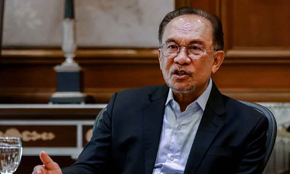 'Tiada jaminan keselamatan pemberi maklumat skandal rasuah Sabah jika dia pemberi rasuah' - PM