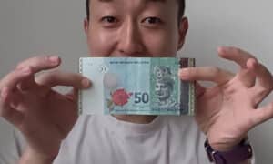 Lelaki Korea cuba hidup di Malaysia dengan hanya RM50 seminggu sekali lain pula jadi